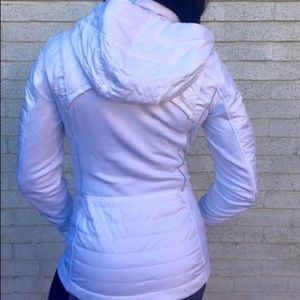 Lululemon 🍋 First Mile Jacket
White size 6